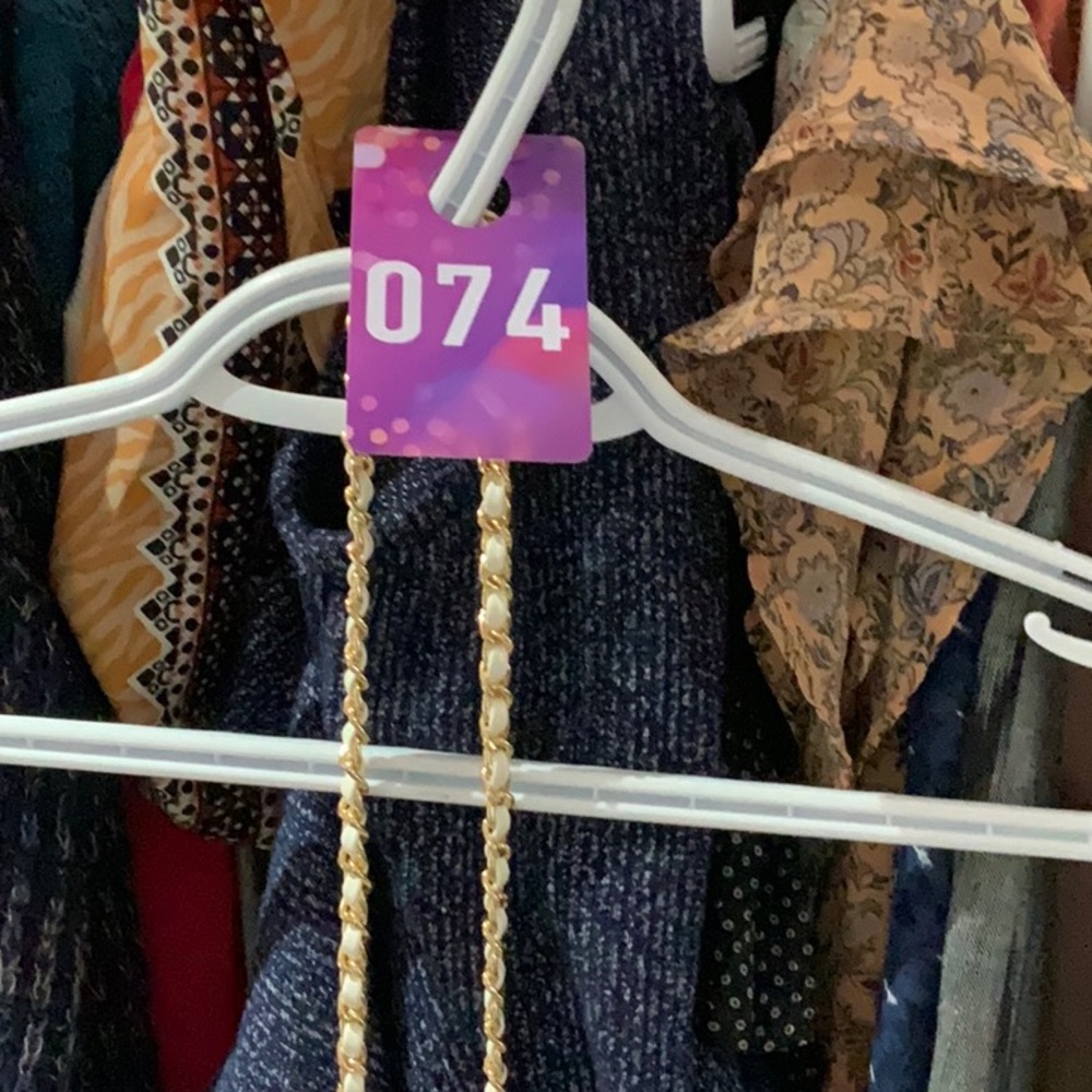 074